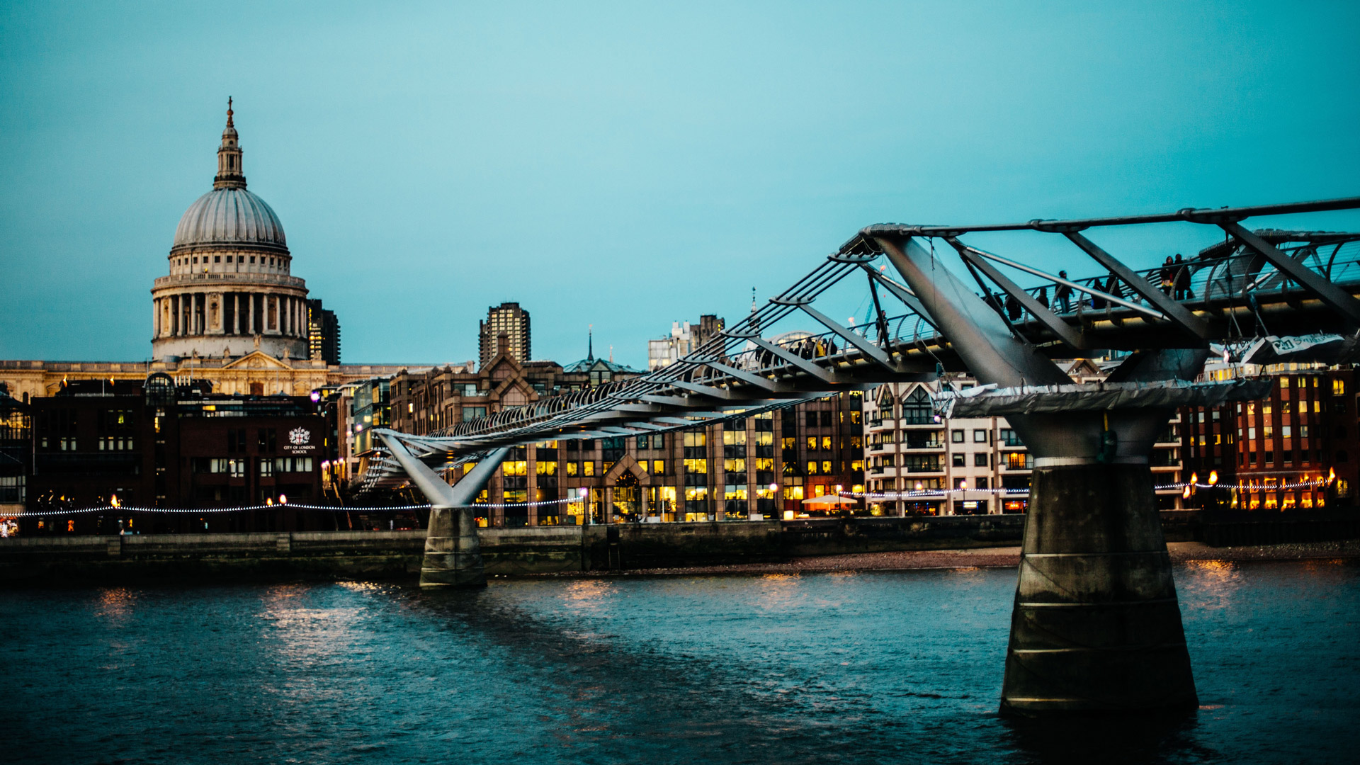 Millennium Bridge